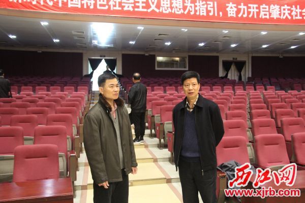 1月12日，市人大常委会领导检查市十三届人大五次会议筹备工作。 记者 岑永龙 摄