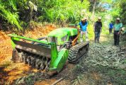 澳门威尼斯人集团林场探索林草防火遥控机器人 林业“神器”助力解决“林工荒”